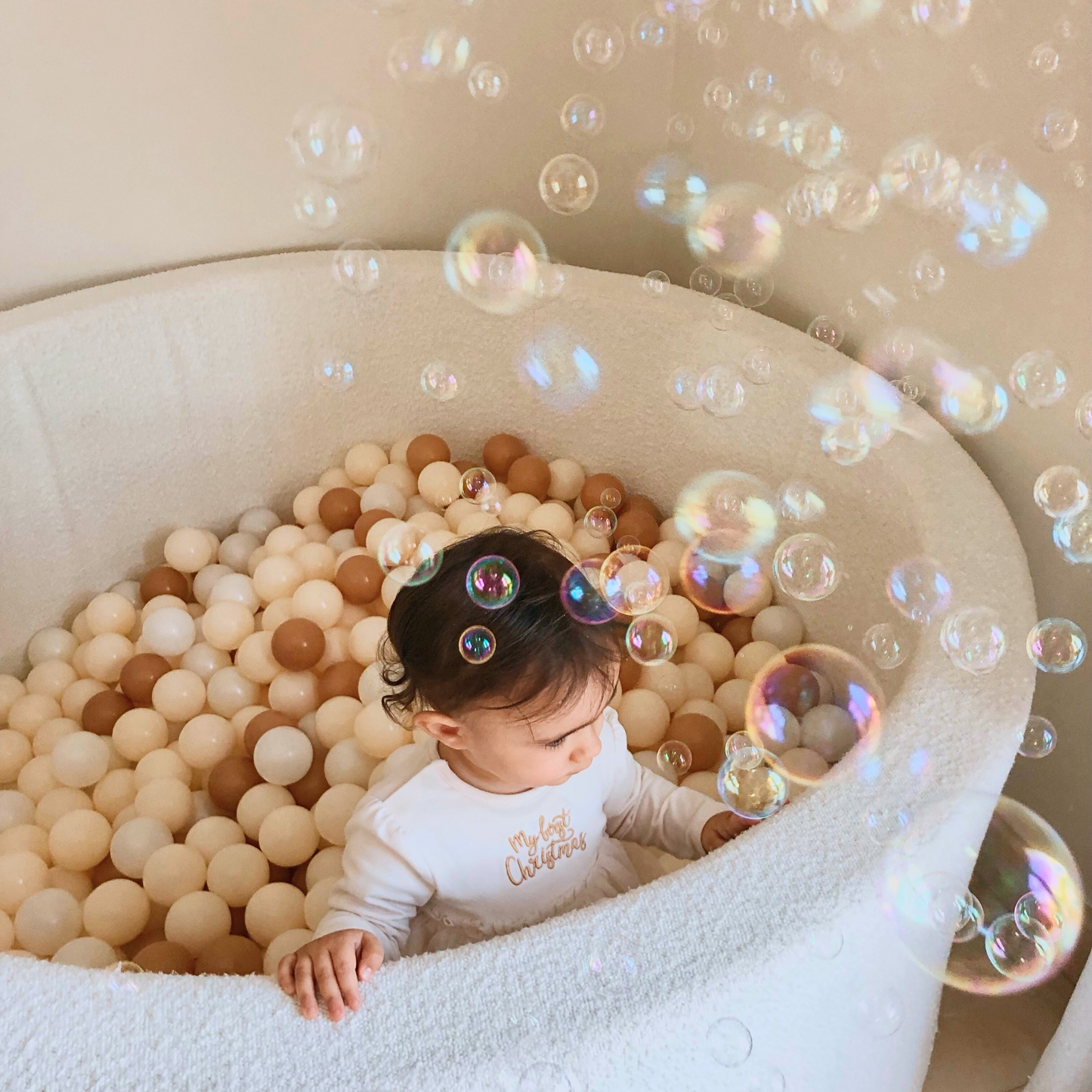 best a playpen buy dubai, bit balls in dubai, best play ball in UAE, Buy pit mat in dubai, splash pond in dubai, Ball pool area dubai