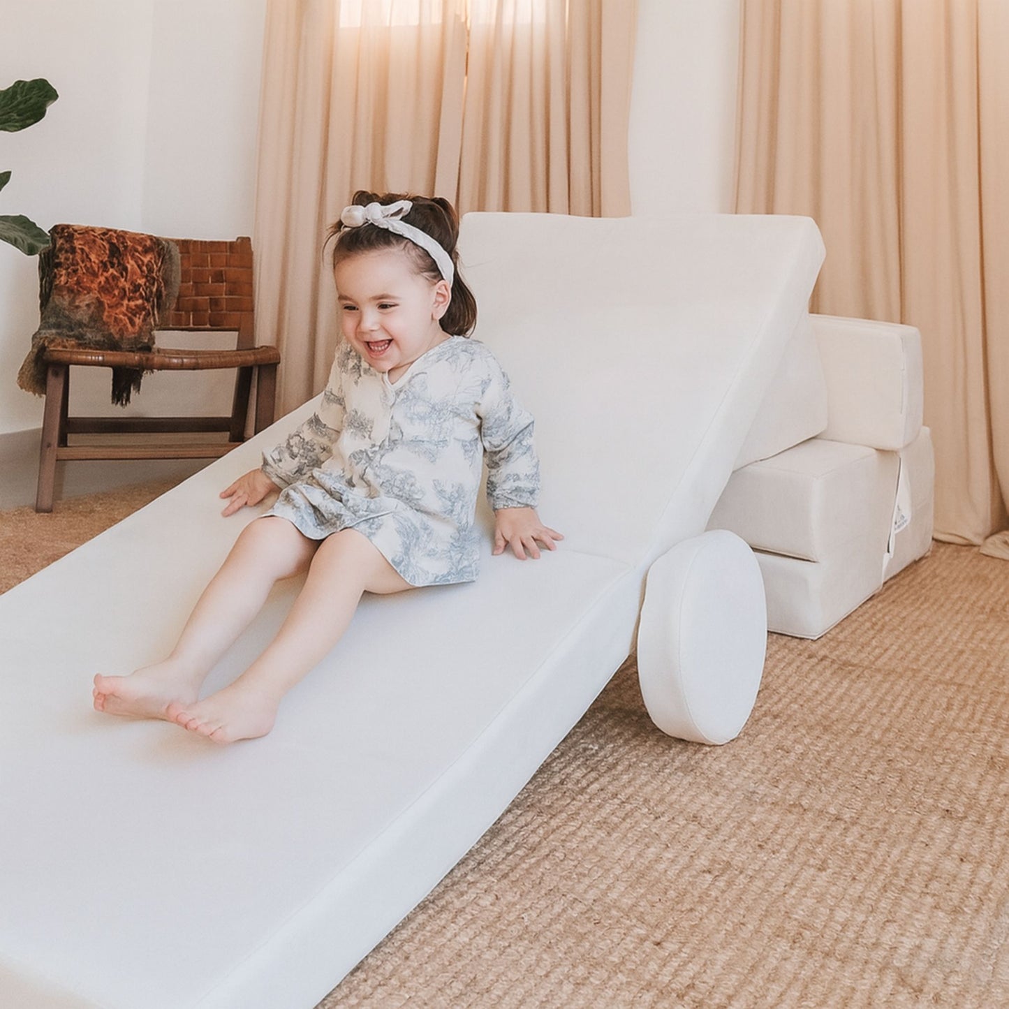 Kids Modular Play Couch | 10-Piece Round Cushion Playroom Set